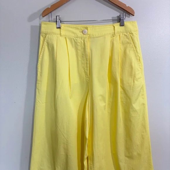 Loft Poplin Wide Leg Pants in Lemon Yellow - Picture 4 of 12